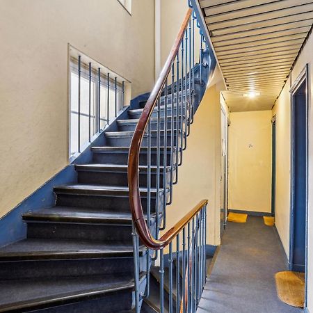 Small Comfortable Studio Near Eiffel Tower Paris Exterior foto