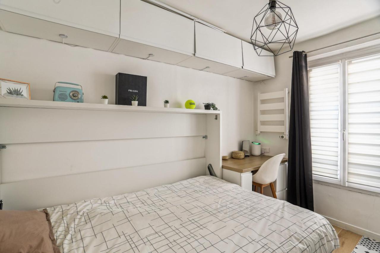 Small Comfortable Studio Near Eiffel Tower Paris Exterior foto