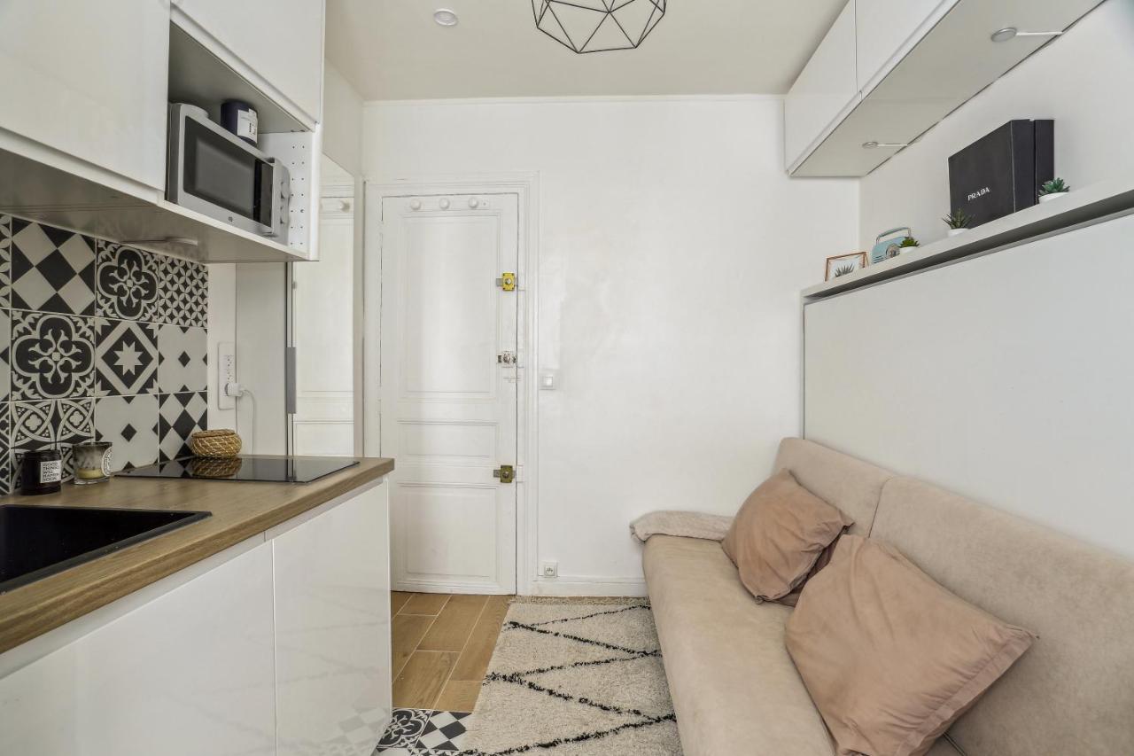 Small Comfortable Studio Near Eiffel Tower Paris Exterior foto