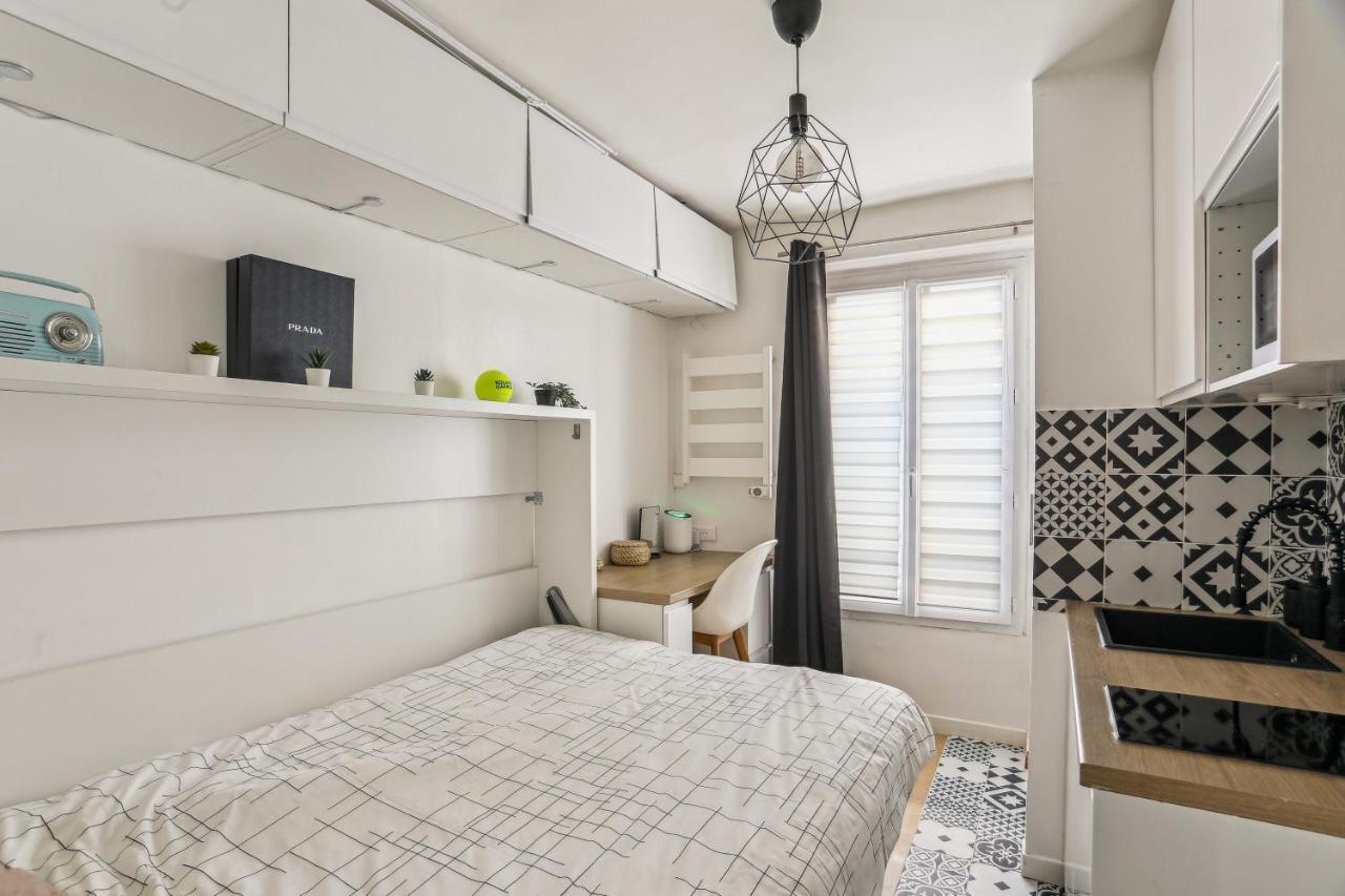 Small Comfortable Studio Near Eiffel Tower Paris Exterior foto