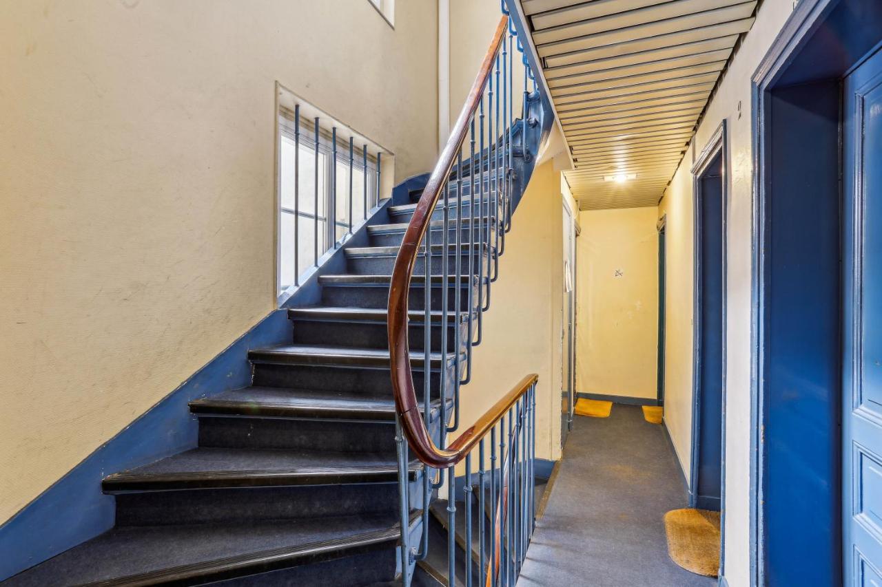 Small Comfortable Studio Near Eiffel Tower Paris Exterior foto